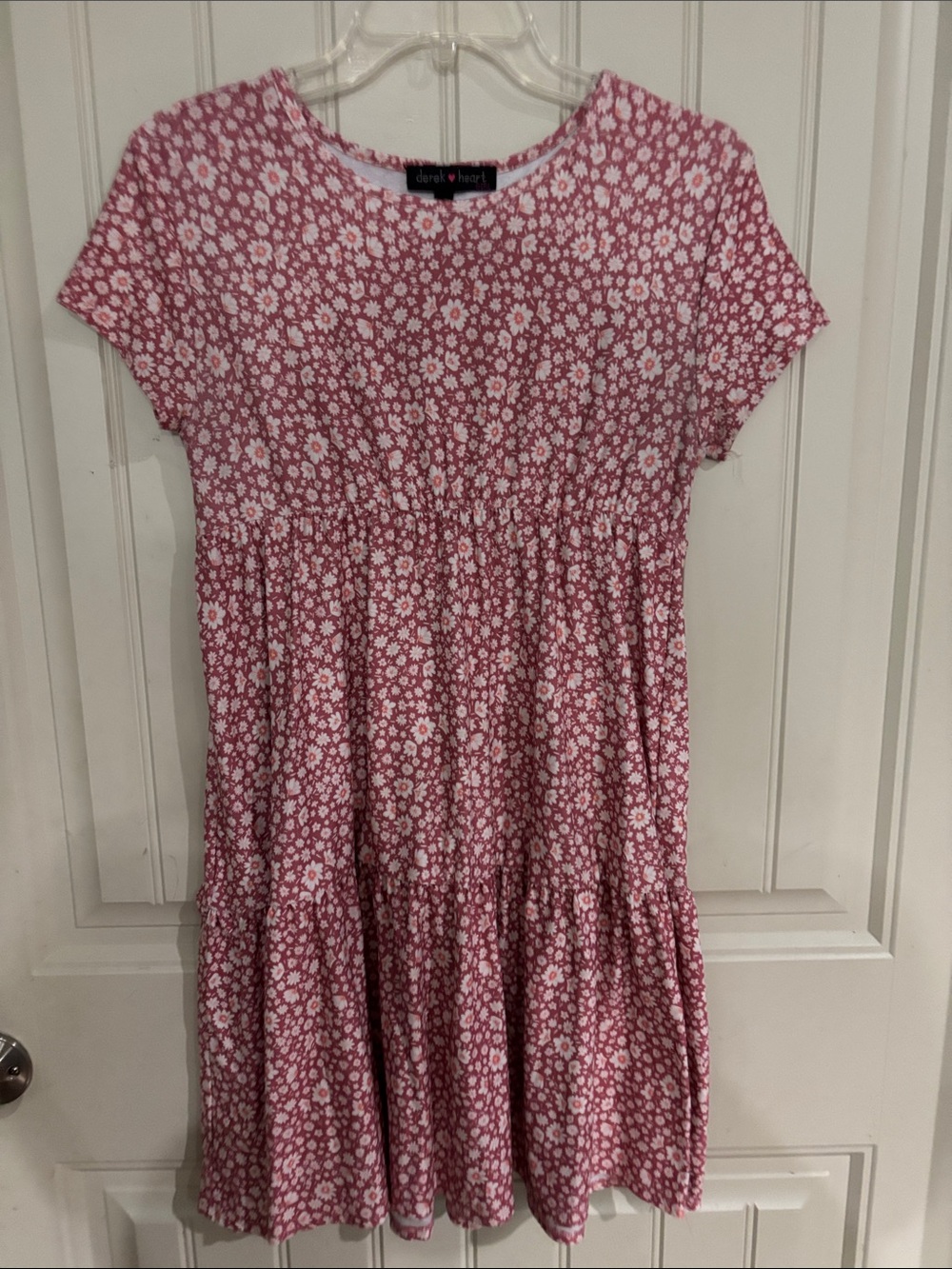 Derek Heart Pink Floral Tiered Dress with White Daisies
